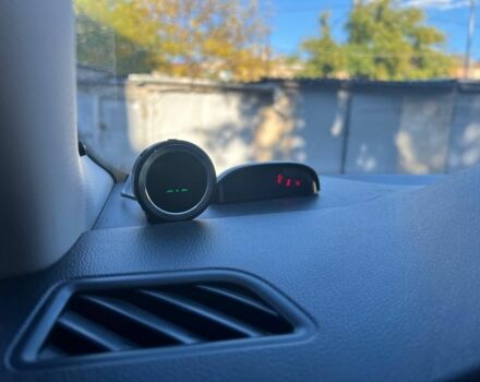 Красный Шкода Рапид, объемом двигателя 1.2 л и пробегом 111 тыс. км за 8000 $, фото 11 на Automoto.ua