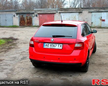 Червоний Шкода Рапід, об'ємом двигуна 1.2 л та пробігом 180 тис. км за 6200 $, фото 5 на Automoto.ua