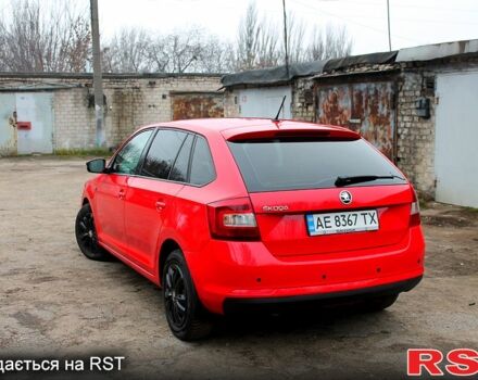 Червоний Шкода Рапід, об'ємом двигуна 1.2 л та пробігом 180 тис. км за 6200 $, фото 3 на Automoto.ua