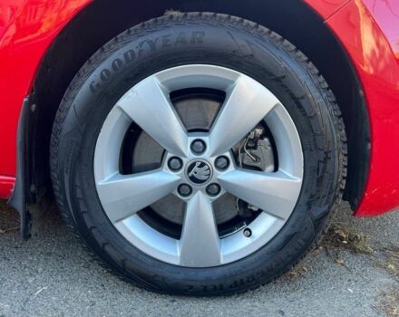 Красный Шкода Рапид, объемом двигателя 1.2 л и пробегом 111 тыс. км за 8000 $, фото 12 на Automoto.ua