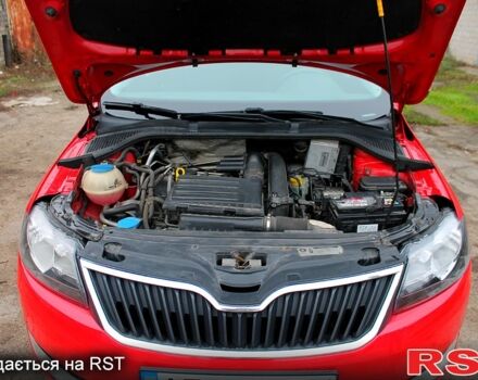 Червоний Шкода Рапід, об'ємом двигуна 1.2 л та пробігом 180 тис. км за 6200 $, фото 11 на Automoto.ua