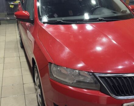 Красный Шкода Рапид, объемом двигателя 1.2 л и пробегом 124 тыс. км за 6000 $, фото 2 на Automoto.ua