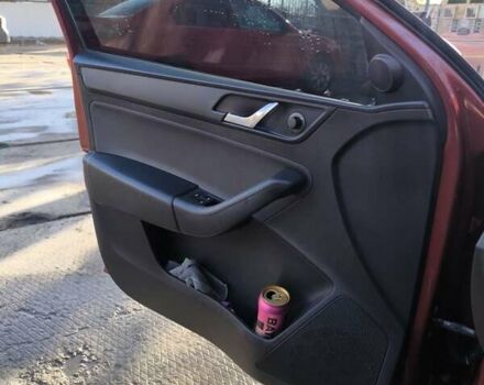 Червоний Шкода Рапід, об'ємом двигуна 1.2 л та пробігом 76 тис. км за 9000 $, фото 7 на Automoto.ua