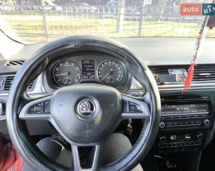 Червоний Шкода Рапід, об'ємом двигуна 1.2 л та пробігом 76 тис. км за 9000 $, фото 6 на Automoto.ua