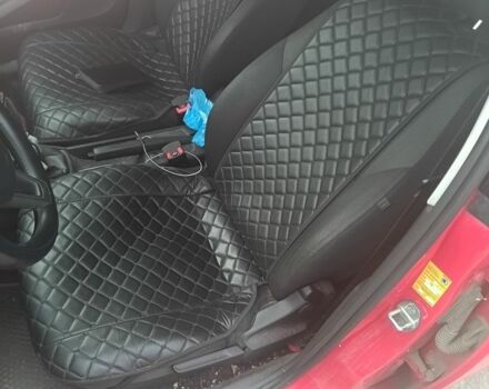 Червоний Шкода Рапід, об'ємом двигуна 1.4 л та пробігом 145 тис. км за 6000 $, фото 5 на Automoto.ua