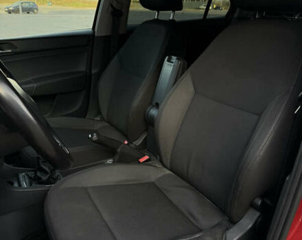 Красный Шкода Рапид, объемом двигателя 1.6 л и пробегом 333 тыс. км за 6500 $, фото 15 на Automoto.ua