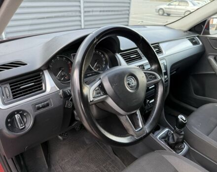 Красный Шкода Рапид, объемом двигателя 1.6 л и пробегом 333 тыс. км за 6500 $, фото 7 на Automoto.ua