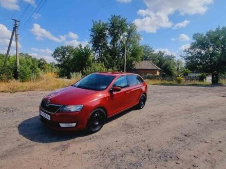 Шкода Рапид 2014 в Карловке на Automoto.ua Красный Шкода Рапид, объемом двигателя 1.6 л и пробегом 221 тыс. км за 7500 $, фото 1 на Automoto.ua