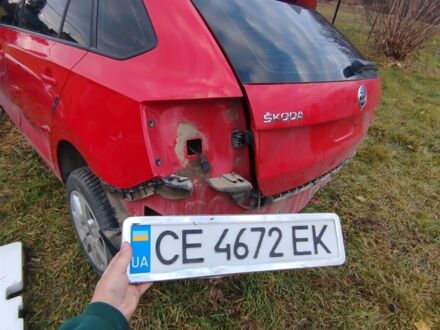 Шкода Рапід 2016 у Чернівцях на Automoto.ua Червоний Шкода Рапід, об'ємом двигуна 1.2 л та пробігом 215 тис. км за 800 $, фото 1 на Automoto.ua
