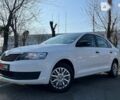 Шкода Рапид, объемом двигателя 1.6 л и пробегом 107 тыс. км за 13999 $, фото 3 на Automoto.ua