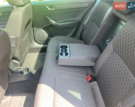 Шкода Рапід, об'ємом двигуна 1.6 л та пробігом 250 тис. км за 9500 $, фото 16 на Automoto.ua