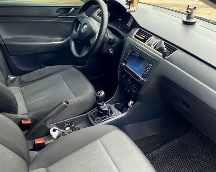 Шкода Рапид, объемом двигателя 1.2 л и пробегом 272 тыс. км за 5500 $, фото 6 на Automoto.ua