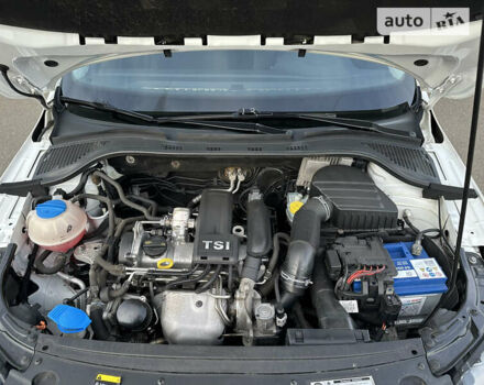 Шкода Рапід, об'ємом двигуна 1.2 л та пробігом 162 тис. км за 8000 $, фото 36 на Automoto.ua