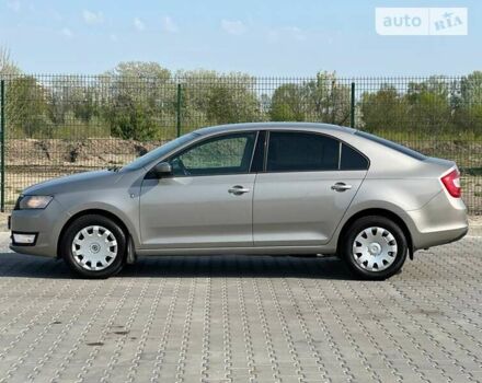 Шкода Рапид, объемом двигателя 1.6 л и пробегом 343 тыс. км за 7400 $, фото 5 на Automoto.ua