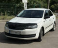 Шкода Рапид, объемом двигателя 1.2 л и пробегом 196 тыс. км за 6900 $, фото 4 на Automoto.ua