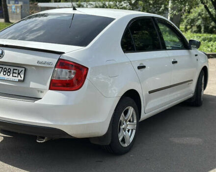 Шкода Рапид, объемом двигателя 1.2 л и пробегом 196 тыс. км за 6900 $, фото 3 на Automoto.ua