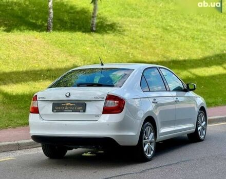 Шкода Рапід, об'ємом двигуна 1.6 л та пробігом 215 тис. км за 10500 $, фото 8 на Automoto.ua