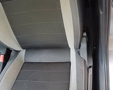 Шкода Рапід, об'ємом двигуна 1.2 л та пробігом 225 тис. км за 8400 $, фото 10 на Automoto.ua