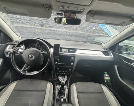 Шкода Рапід, об'ємом двигуна 1.6 л та пробігом 350 тис. км за 6800 $, фото 5 на Automoto.ua