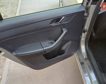 Шкода Рапід, об'ємом двигуна 1.2 л та пробігом 225 тис. км за 8400 $, фото 15 на Automoto.ua