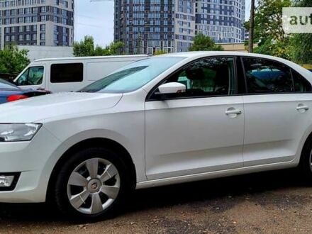Шкода Рапид 2017 в Киеве на Automoto.ua Шкода Рапид, объемом двигателя 1.6 л и пробегом 101 тыс. км за 11700 $, фото 1 на Automoto.ua