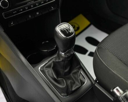 Сірий Шкода Рапід, об'ємом двигуна 0 л та пробігом 154 тис. км за 7600 $, фото 16 на Automoto.ua