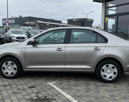 Сірий Шкода Рапід, об'ємом двигуна 0 л та пробігом 154 тис. км за 7600 $, фото 3 на Automoto.ua