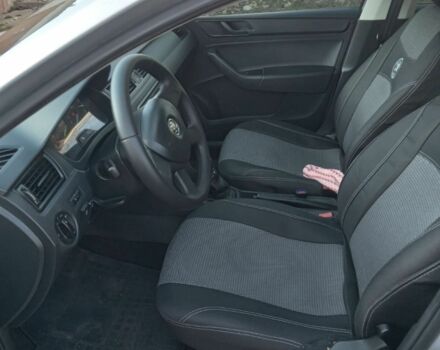 Серый Шкода Рапид, объемом двигателя 1.6 л и пробегом 84 тыс. км за 8600 $, фото 6 на Automoto.ua