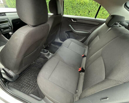 Серый Шкода Рапид, объемом двигателя 1.6 л и пробегом 316 тыс. км за 6800 $, фото 8 на Automoto.ua