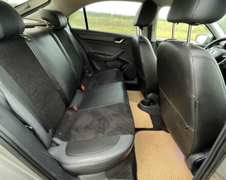 Сірий Шкода Рапід, об'ємом двигуна 1.2 л та пробігом 197 тис. км за 7200 $, фото 25 на Automoto.ua