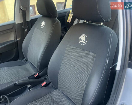 Сірий Шкода Рапід, об'ємом двигуна 1.2 л та пробігом 112 тис. км за 8000 $, фото 22 на Automoto.ua