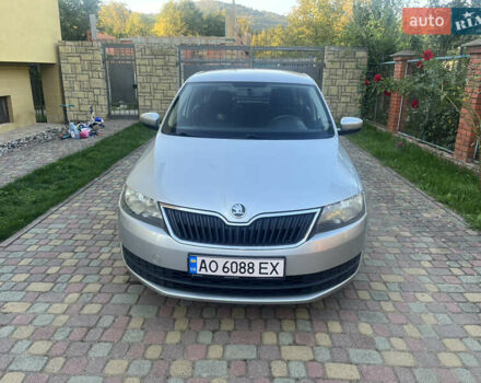 Сірий Шкода Рапід, об'ємом двигуна 1.2 л та пробігом 112 тис. км за 8000 $, фото 3 на Automoto.ua