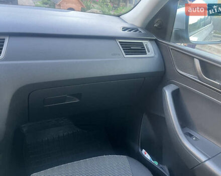 Сірий Шкода Рапід, об'ємом двигуна 1.2 л та пробігом 112 тис. км за 8000 $, фото 14 на Automoto.ua