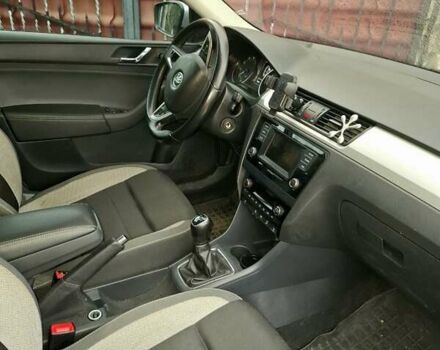 Сірий Шкода Рапід, об'ємом двигуна 1.2 л та пробігом 194 тис. км за 8300 $, фото 5 на Automoto.ua