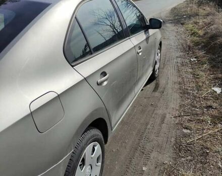 Сірий Шкода Рапід, об'ємом двигуна 1.2 л та пробігом 248 тис. км за 6300 $, фото 2 на Automoto.ua
