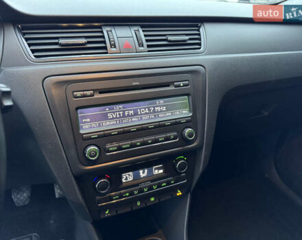 Серый Шкода Рапид, объемом двигателя 1.2 л и пробегом 235 тыс. км за 6999 $, фото 21 на Automoto.ua