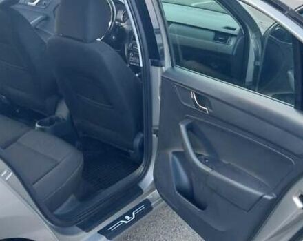 Сірий Шкода Рапід, об'ємом двигуна 1.2 л та пробігом 217 тис. км за 6200 $, фото 9 на Automoto.ua