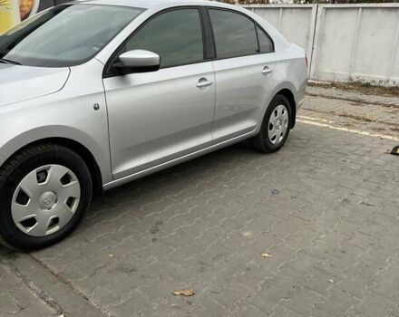 Серый Шкода Рапид, объемом двигателя 1.2 л и пробегом 127 тыс. км за 8500 $, фото 6 на Automoto.ua