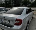 Серый Шкода Рапид, объемом двигателя 1.6 л и пробегом 186 тыс. км за 7500 $, фото 4 на Automoto.ua