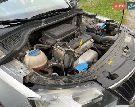 Серый Шкода Рапид, объемом двигателя 1.6 л и пробегом 127 тыс. км за 10000 $, фото 33 на Automoto.ua