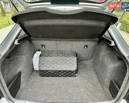 Серый Шкода Рапид, объемом двигателя 1.2 л и пробегом 184 тыс. км за 4650 $, фото 18 на Automoto.ua