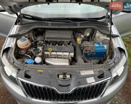 Серый Шкода Рапид, объемом двигателя 1.6 л и пробегом 127 тыс. км за 10000 $, фото 30 на Automoto.ua