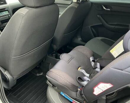 Серый Шкода Рапид, объемом двигателя 1.2 л и пробегом 127 тыс. км за 8500 $, фото 16 на Automoto.ua