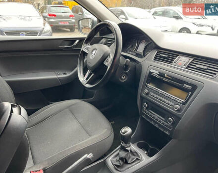 Серый Шкода Рапид, объемом двигателя 1.6 л и пробегом 178 тыс. км за 8500 $, фото 10 на Automoto.ua