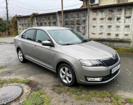 Серый Шкода Рапид, объемом двигателя 1.2 л и пробегом 183 тыс. км за 7300 $, фото 2 на Automoto.ua