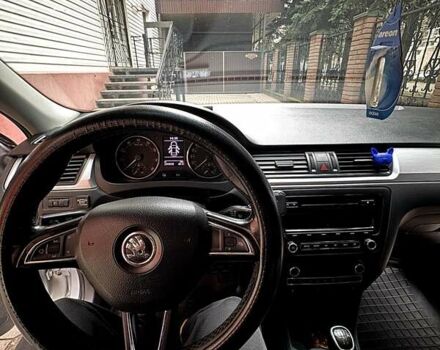 Серый Шкода Рапид, объемом двигателя 1.6 л и пробегом 241 тыс. км за 7600 $, фото 10 на Automoto.ua