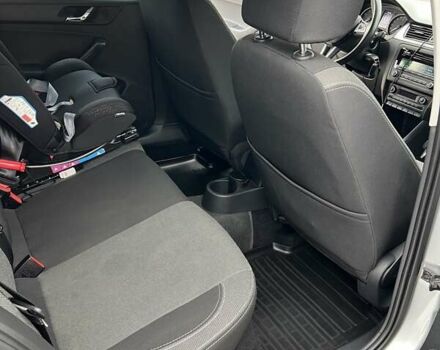 Серый Шкода Рапид, объемом двигателя 1.2 л и пробегом 127 тыс. км за 8500 $, фото 18 на Automoto.ua