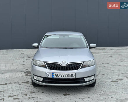 Серый Шкода Рапид, объемом двигателя 1.2 л и пробегом 235 тыс. км за 6999 $, фото 2 на Automoto.ua
