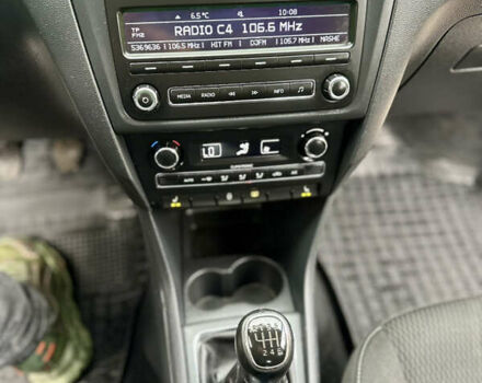 Серый Шкода Рапид, объемом двигателя 1.2 л и пробегом 184 тыс. км за 4650 $, фото 20 на Automoto.ua