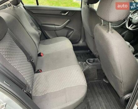 Серый Шкода Рапид, объемом двигателя 1.6 л и пробегом 127 тыс. км за 10000 $, фото 48 на Automoto.ua